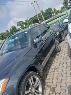 Mercedes-Benz GLK-Class 2013 Gray