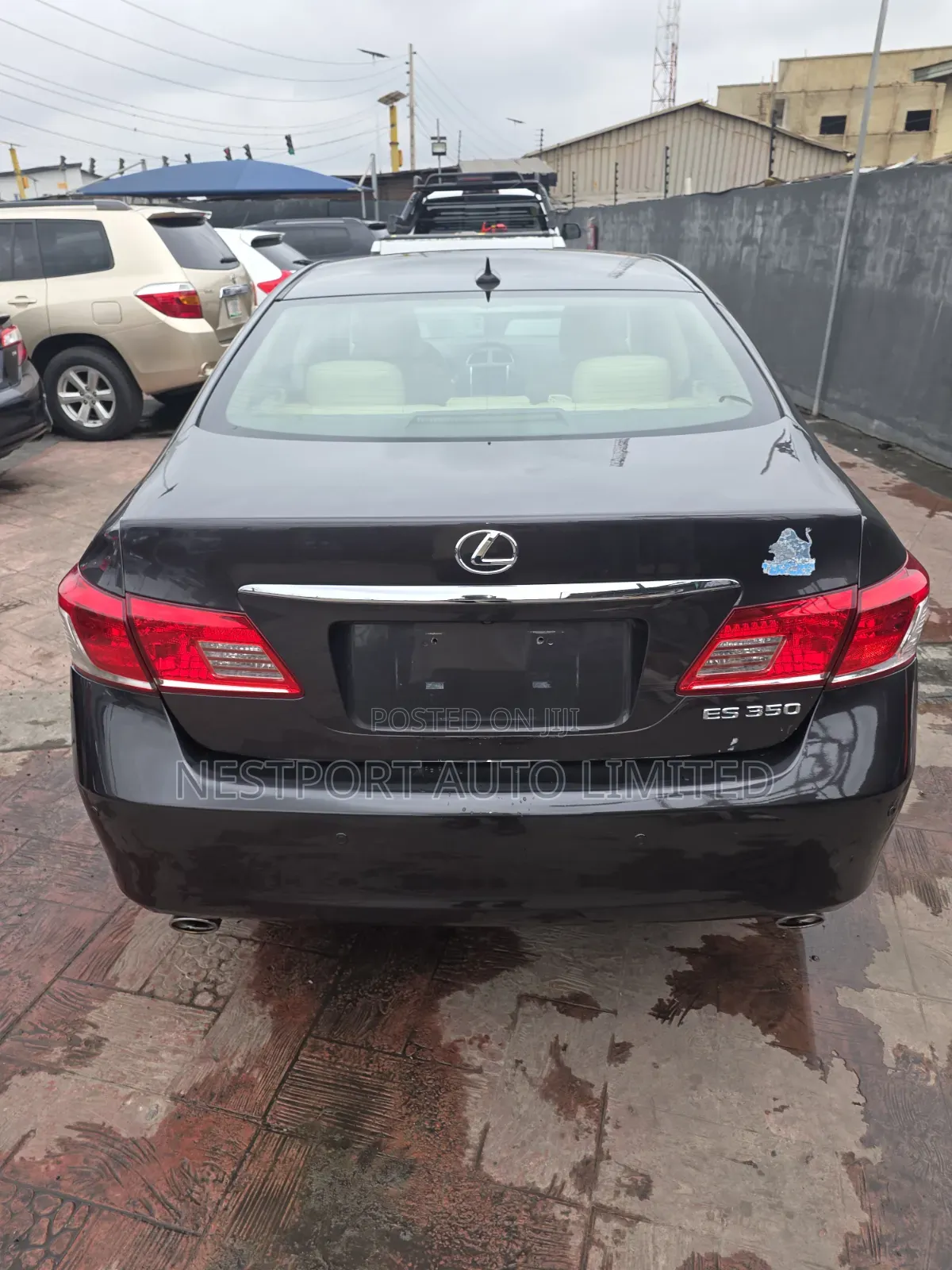 Lexus ES 350 2011 Brown