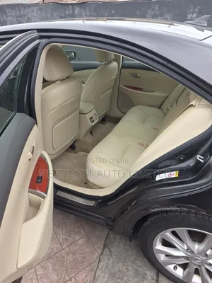 Lexus ES 350 2011 Brown