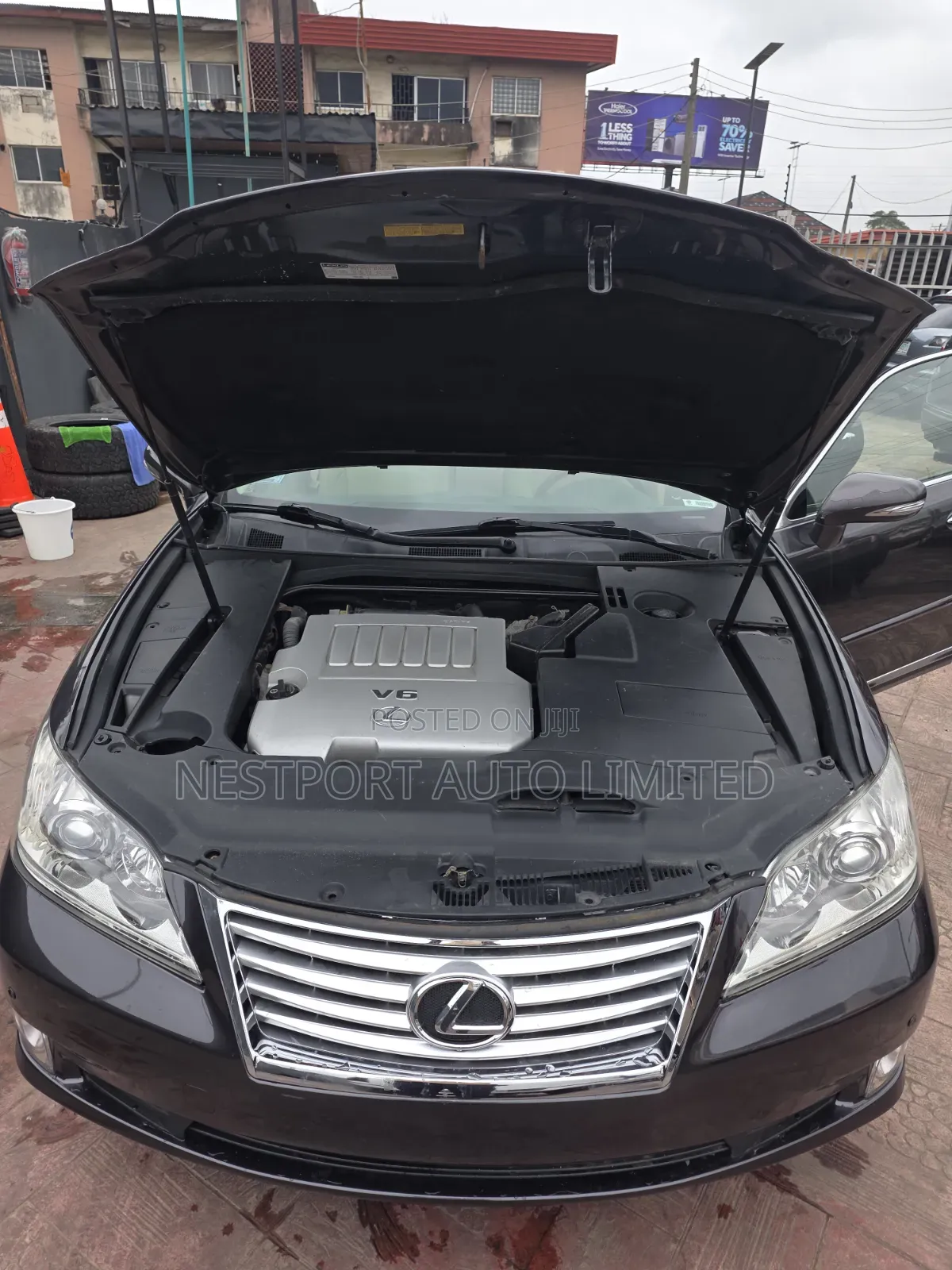 Lexus ES 350 2011 Brown