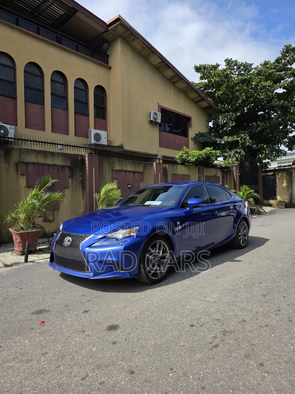Lexus IS 250 2014 Blue
