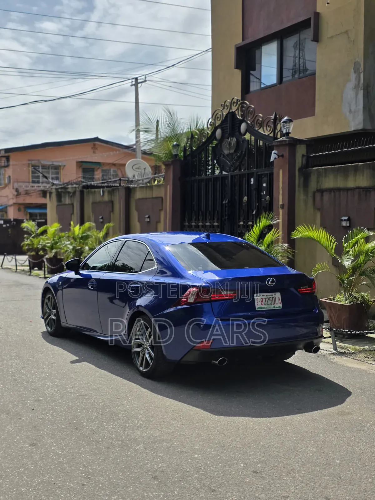 Lexus IS 250 2014 Blue