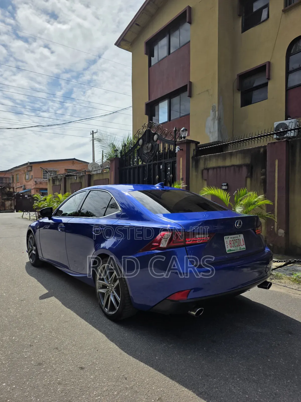 Lexus IS 250 2014 Blue