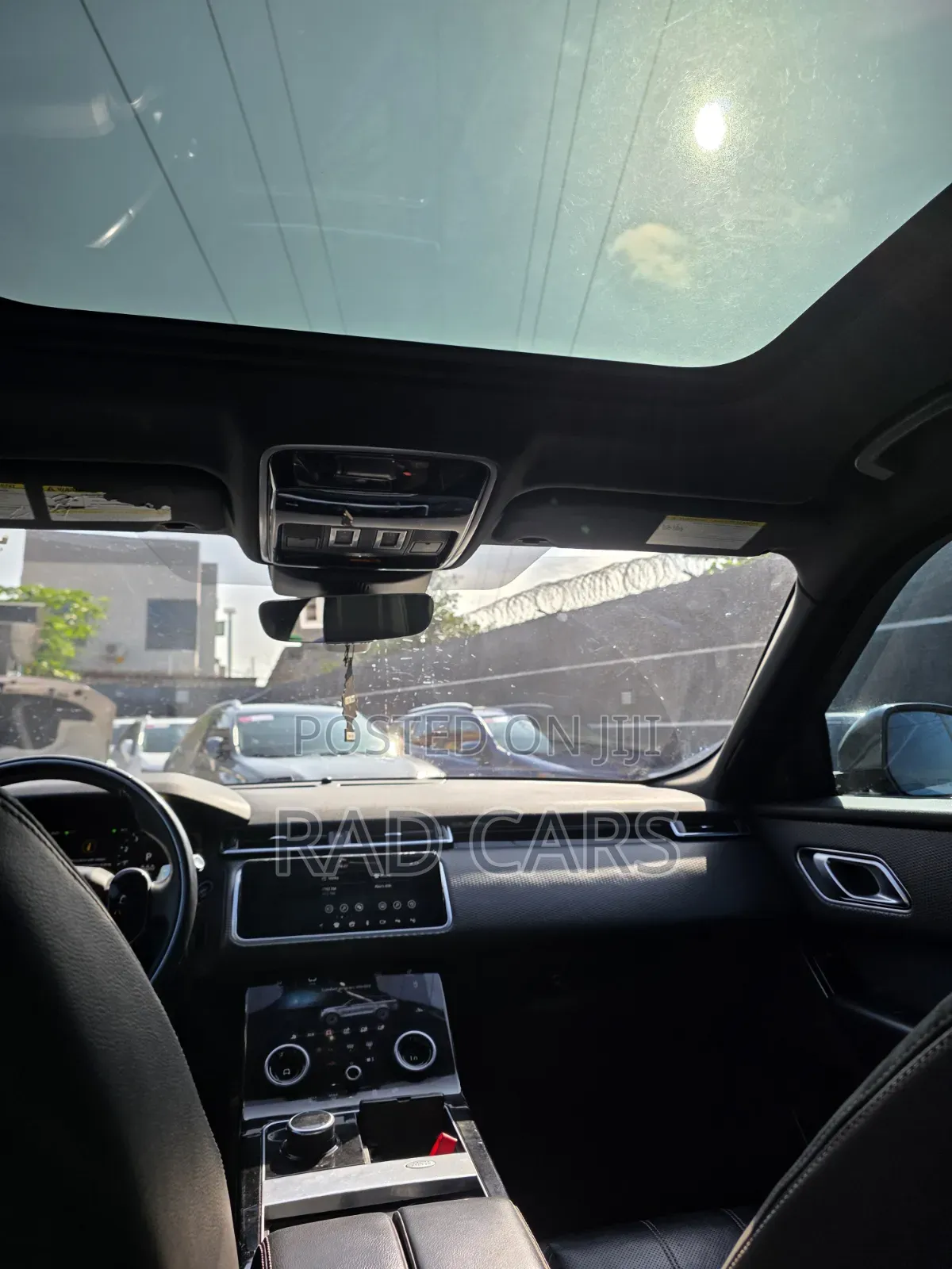 Land Rover Range Rover Velar 2019 Silver