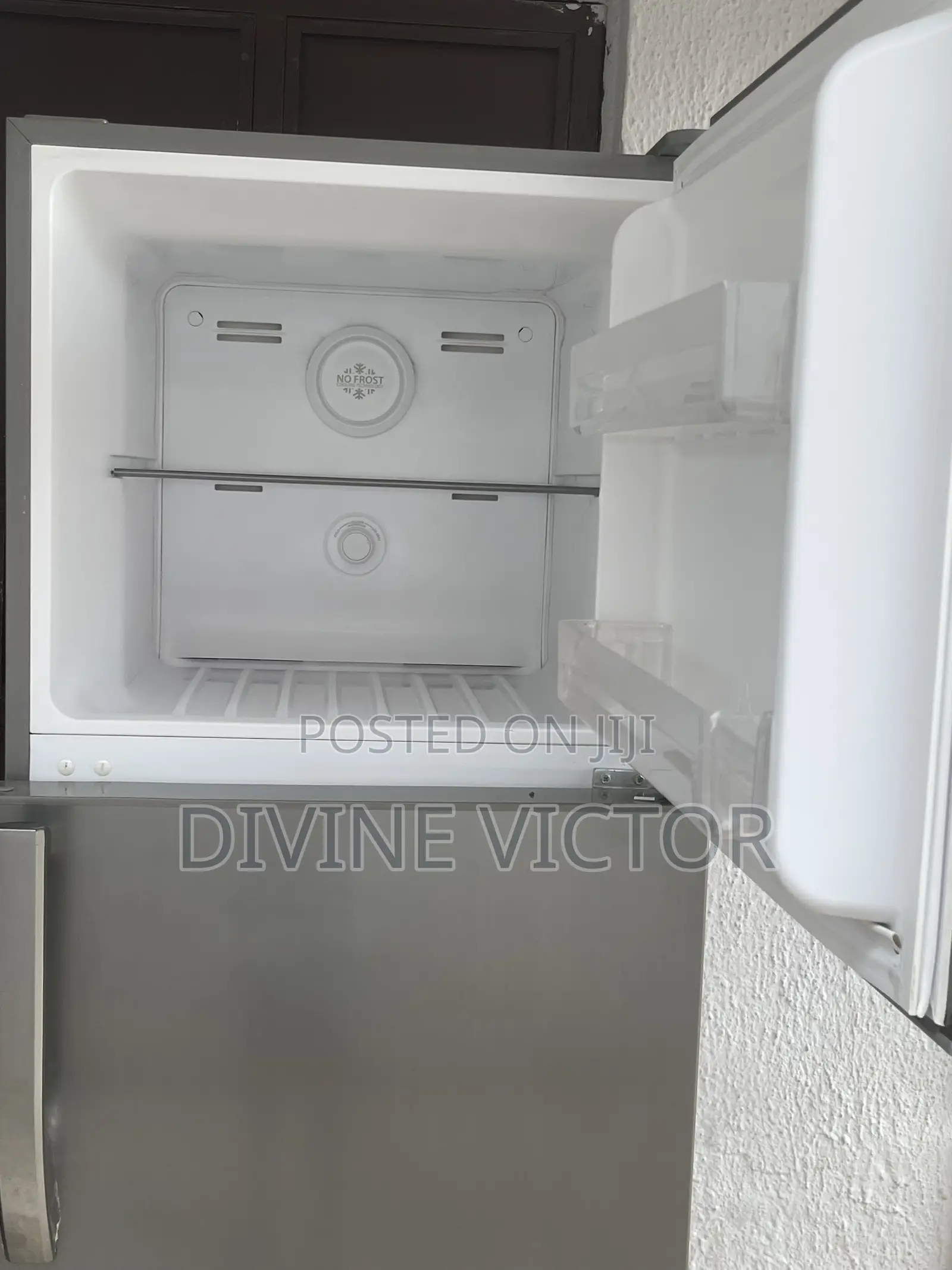 Synix 258liters Refrigerator