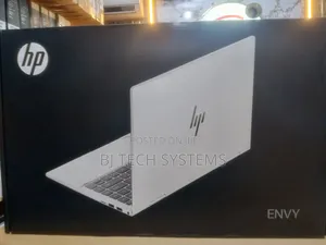 New Laptop HP Envy x360 8GB Intel Core 5 SSD 512GB