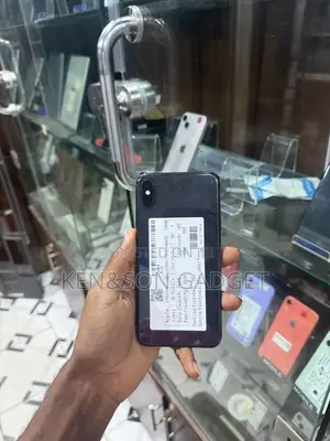 Apple iPhone XS Max 64 GB Blue