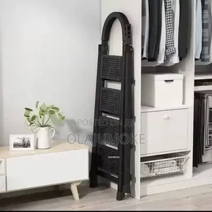 Foldable Ladder