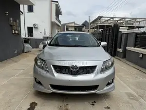 Toyota Corolla S 4dr Sedan (1.8L 4cyl 4A) 2010 Silver