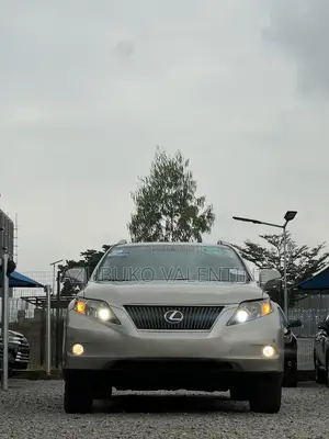Lexus RX 350 FWD 2012 Gold
