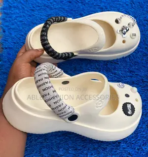 Akube/Thrift Ladies Clogs Sandal