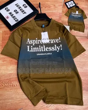 Roundneck T-Shirt