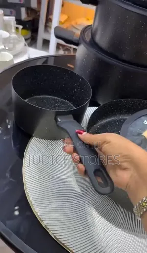Cooking Pot