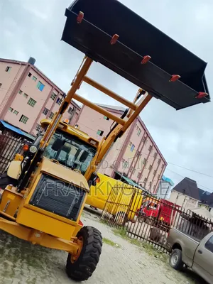 Heavy Duty Backhoe Payloader