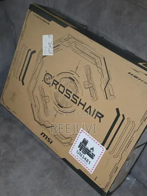 New Laptop MSI Crosshair 17 32GB Intel Core Ultra 9 SSD 1T