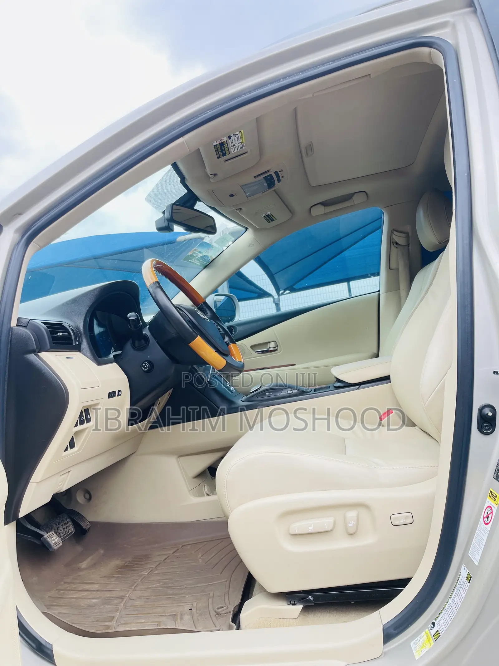 Lexus RX 350 AWD 2012 Gold