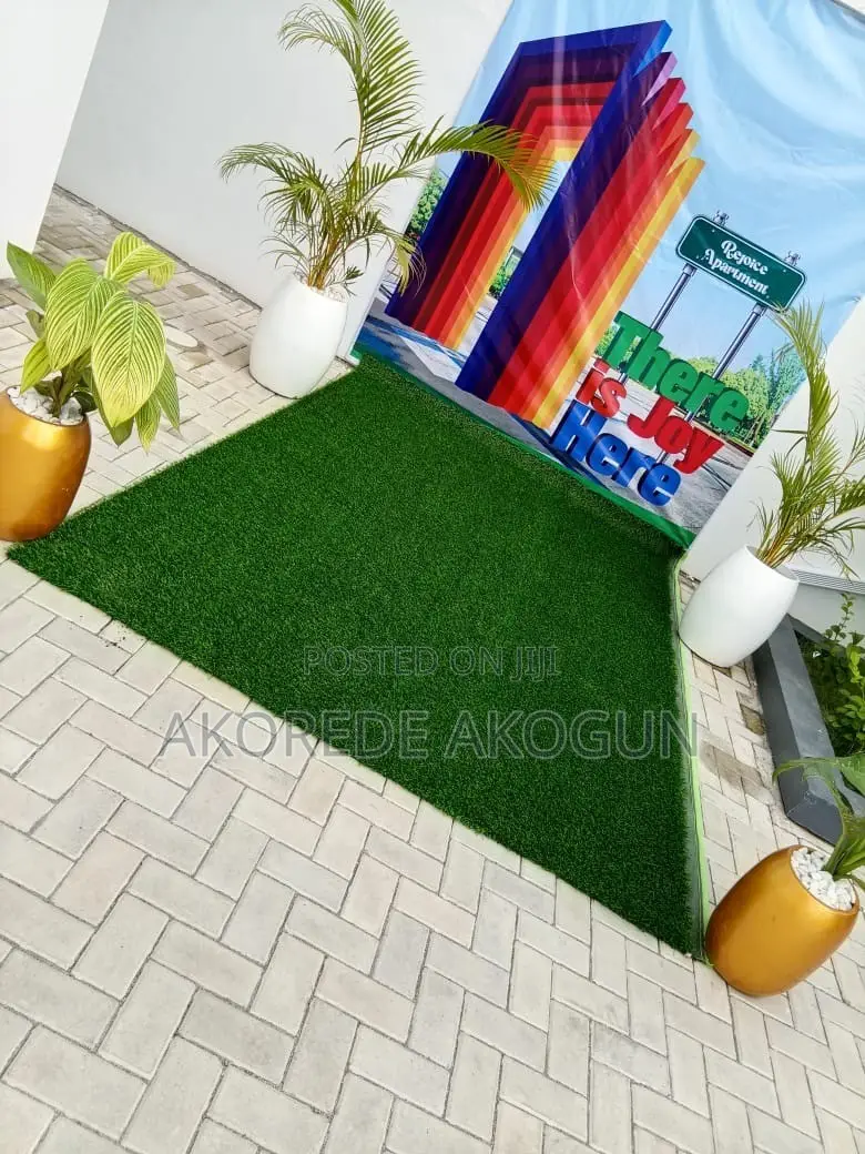 Service Apartment