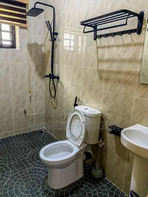 Service Apartment