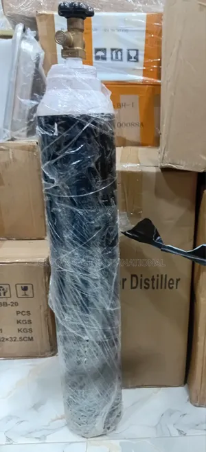 Oxygen Cylinder