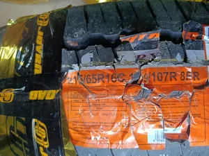 215/65/16c Cargo Tyre for Sienna,Camry,bus