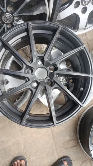 235/55/17 Tyre for Camry, Lexus, Honda