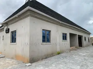 2bdrm Block of Flats in Ibadan North West for rent