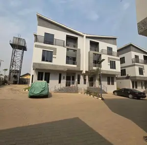 4bdrm Townhouse/Terrace in Kado for sale