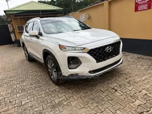 Hyundai Santa Fe 2019 White