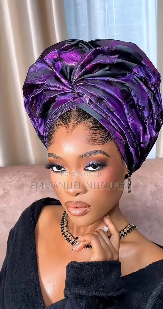 Pro Makeup Artist