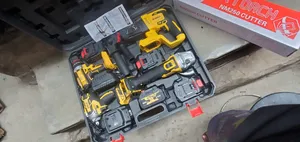 Dewalt 4in1 Cordless Machine