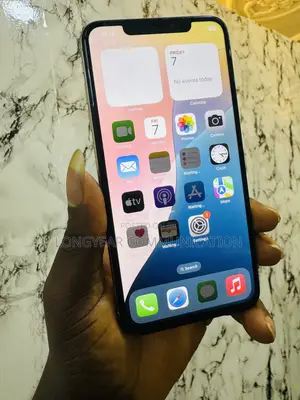 Apple iPhone XS Max 64 GB White