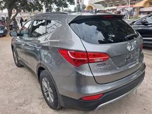 Hyundai Santa Fe 2014 Brown