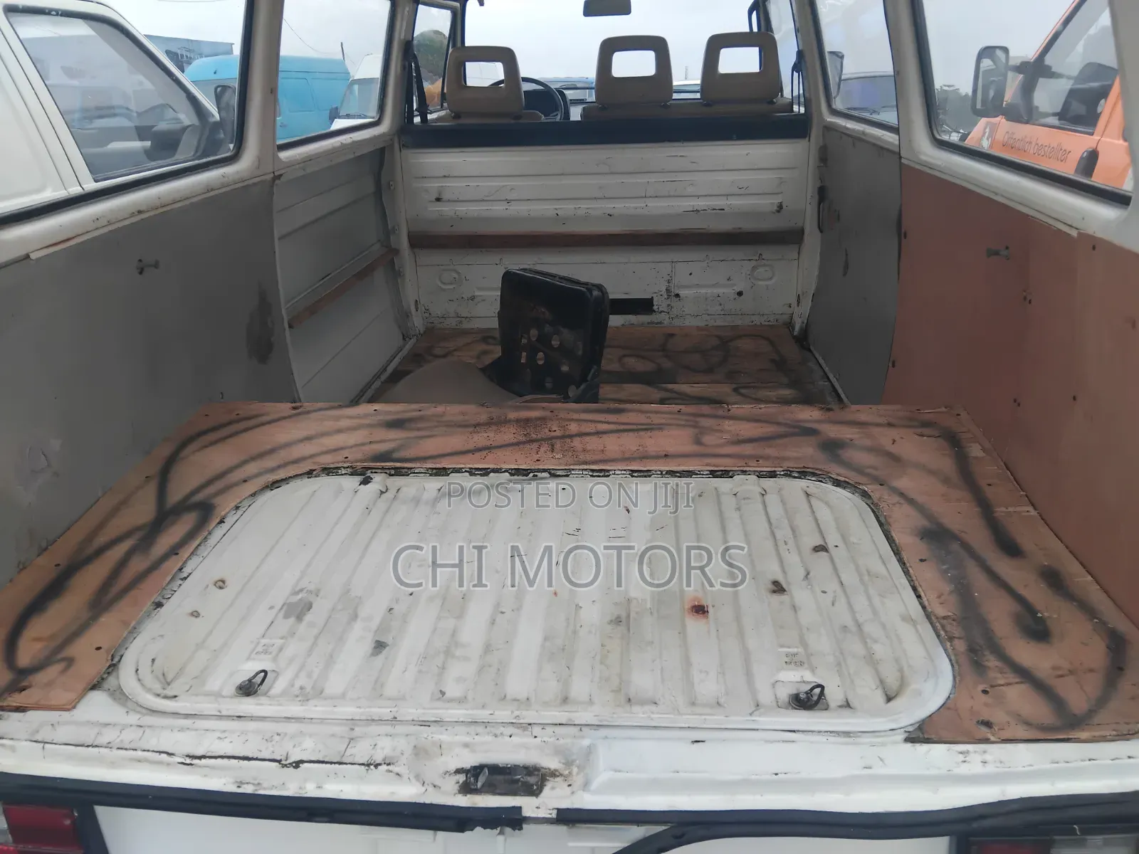 Volkswagen Transporter 2000 White