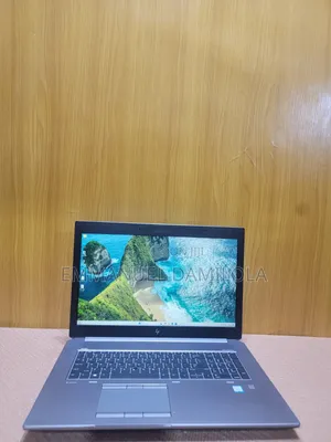 Laptop HP ZBook 17 G5 32GB Intel Core i9 SSD 512GB