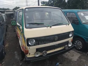 Volkswagen Transporter 2002 Gold