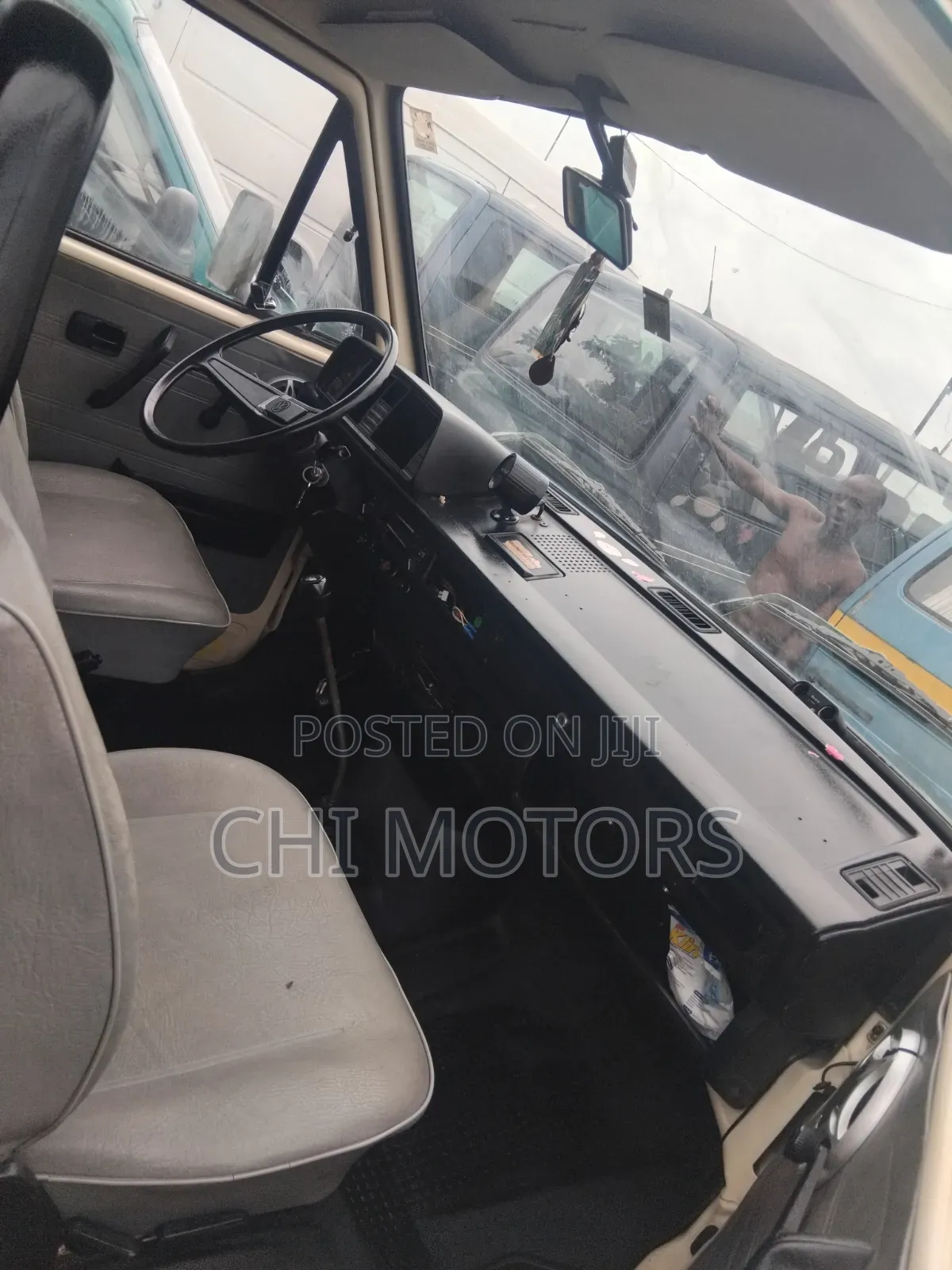 Volkswagen Transporter 2002 Gold