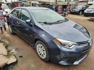 Toyota Corolla 2016 Gray