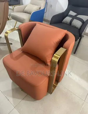 Swivel Arm Chair