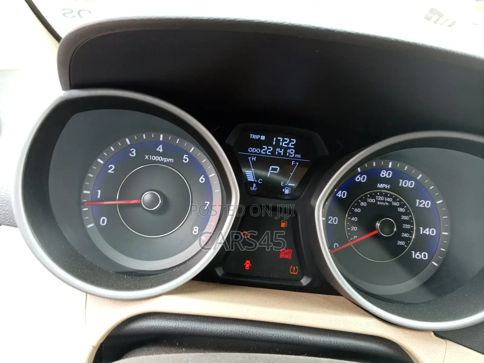 Hyundai Elantra 2011 Red