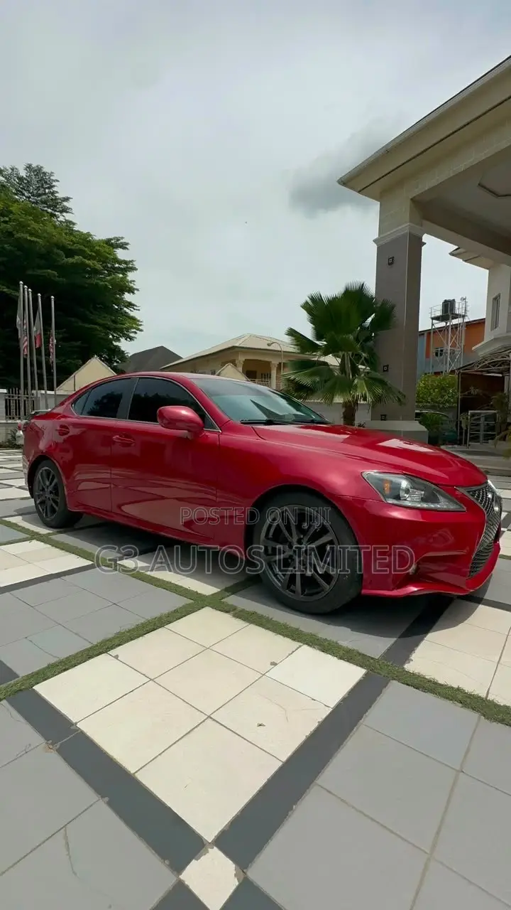 Lexus IS 250 2008 Red