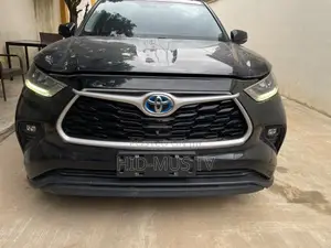 Toyota Highlander 2022 Black