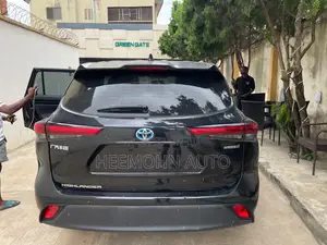 Toyota Highlander 2022 Black