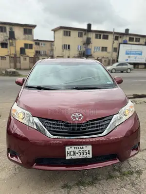 Toyota Sienna LE 8 Passenger 2011 Burgundy