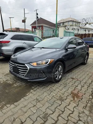 Hyundai Elantra Value Edition 2018 Gray