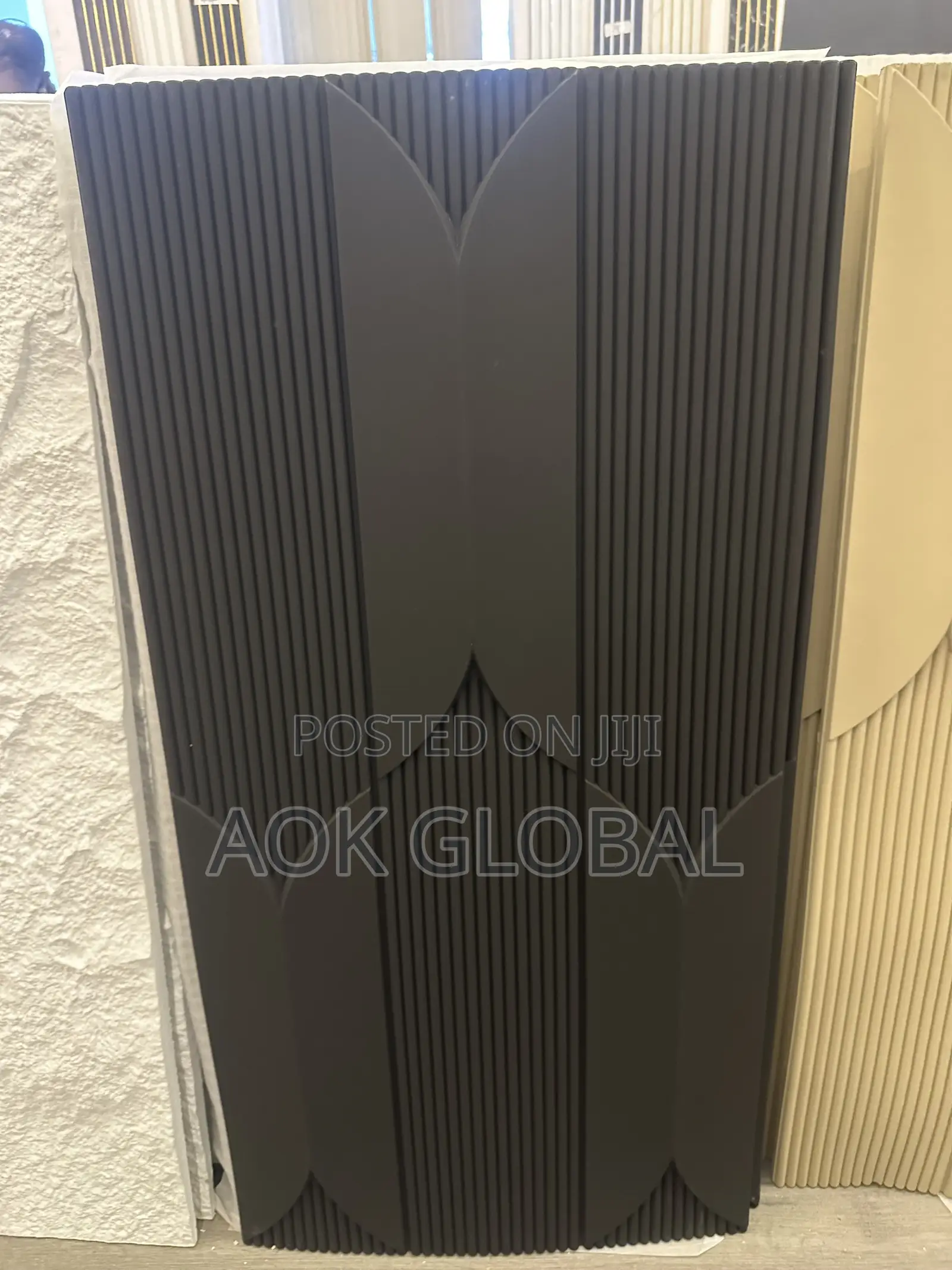 Luxurious Pu Stone