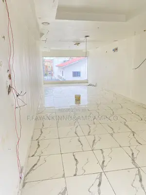 Vacant Shop Space for Rent