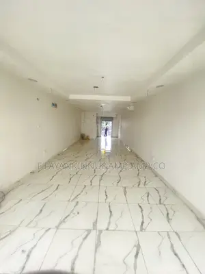 Vacant Shop Space for Rent
