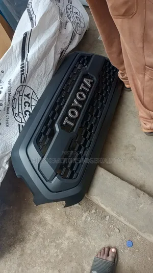 Toyota Tacoma 2020 Front Grill