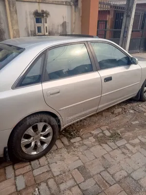 Toyota Avalon 2002 Silver