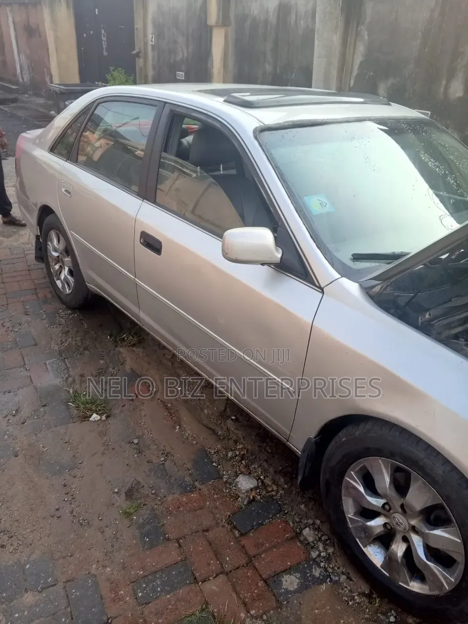 Toyota Avalon 2002 Silver